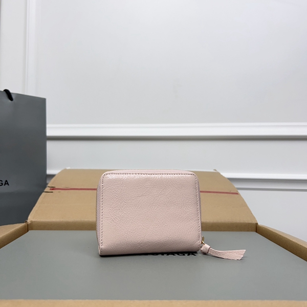 超激安ブランド財布偽物背面デザイン